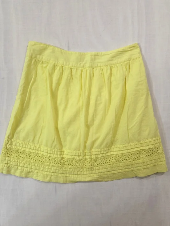 LOFT Vibrant Yellow Skirt Size 4| Spring Summer Sunny - Picture 3 of 6